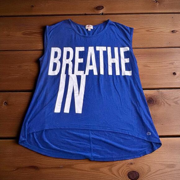 Women's Blue Muscle Shirt Sz M Breathe In Breathe Out Sleeveless Yoga Tee Top - Picture 1 of 8